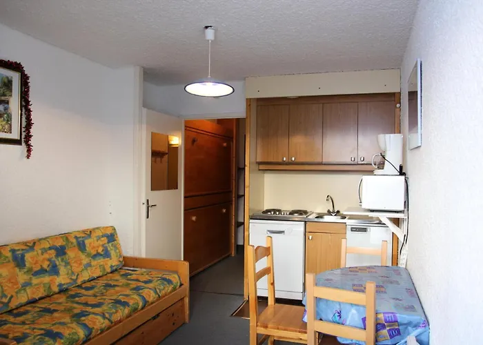 Hauts De La Vanoise - Location: Pour Deux Personnes Centre Station Mae-9120 Val Thorens